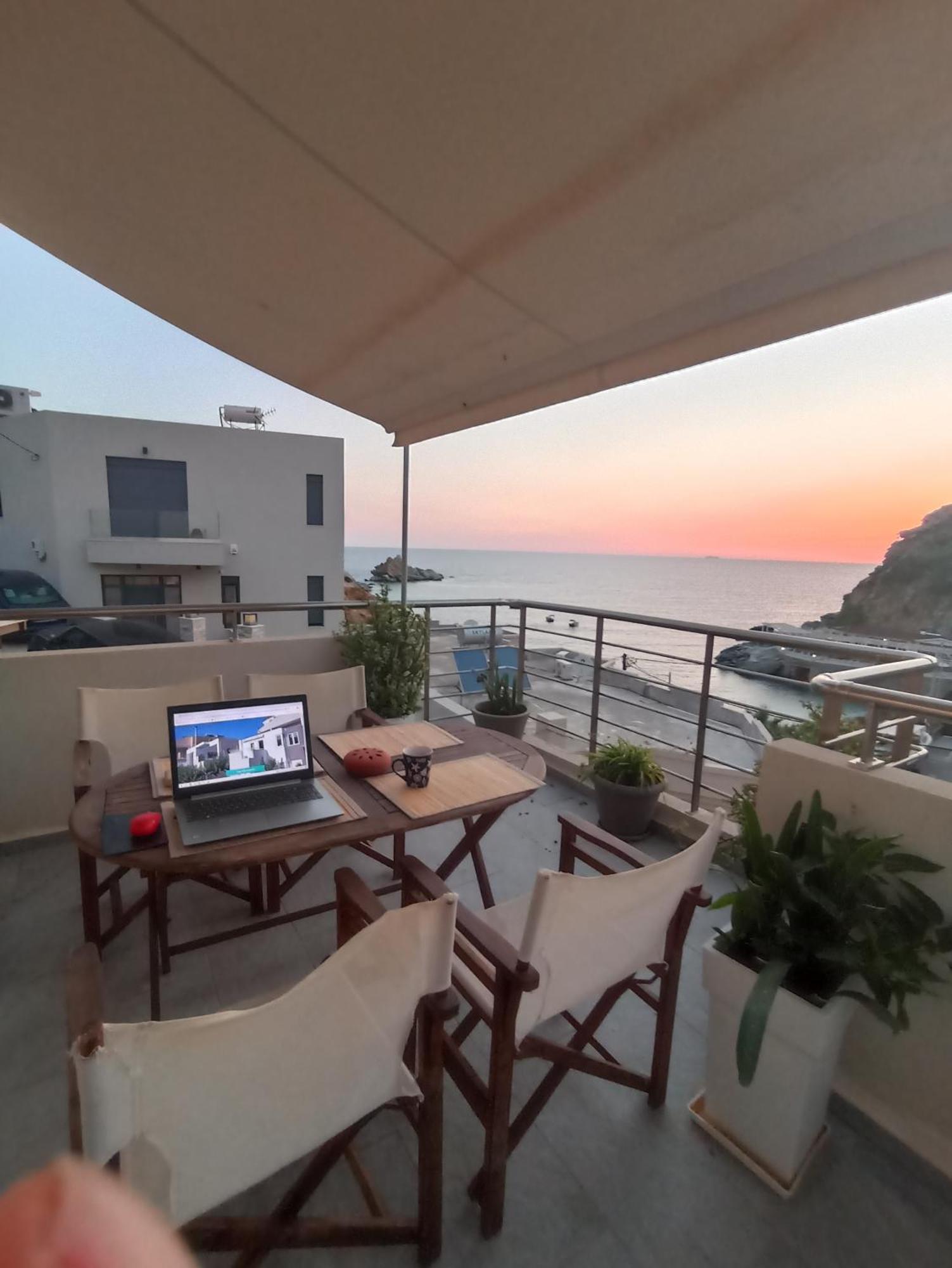 Popis Sea View Apartments アギア・ペラギア エクステリア 写真